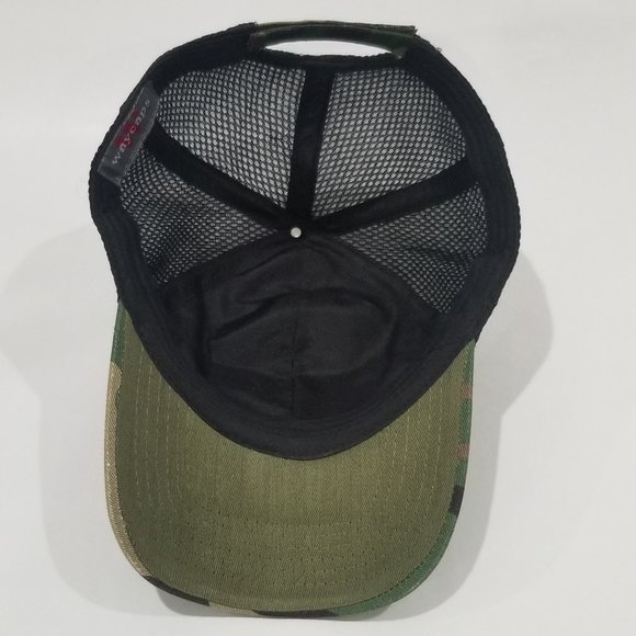 WayCaps - Camo USA Flag Mesh Adjustable Cap - Picture 10 of 13